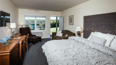 SUMMER HOUSE - KING ROOM